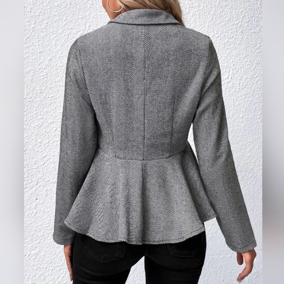 Oakley Ruffle Hem Blazer - Light Gray - Picture 3 of 3